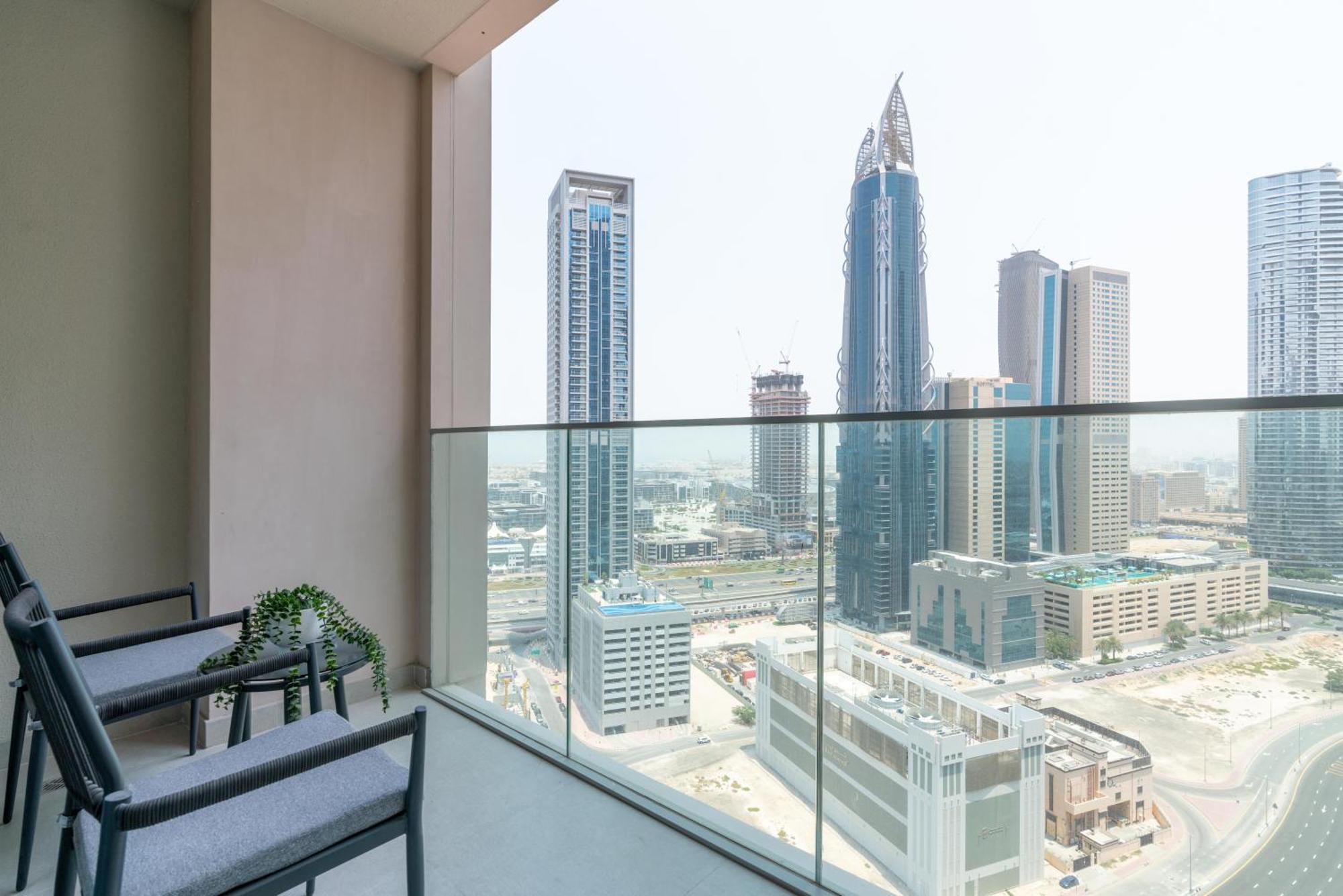Luxury At Summerprices Downtown Dxb Apartment