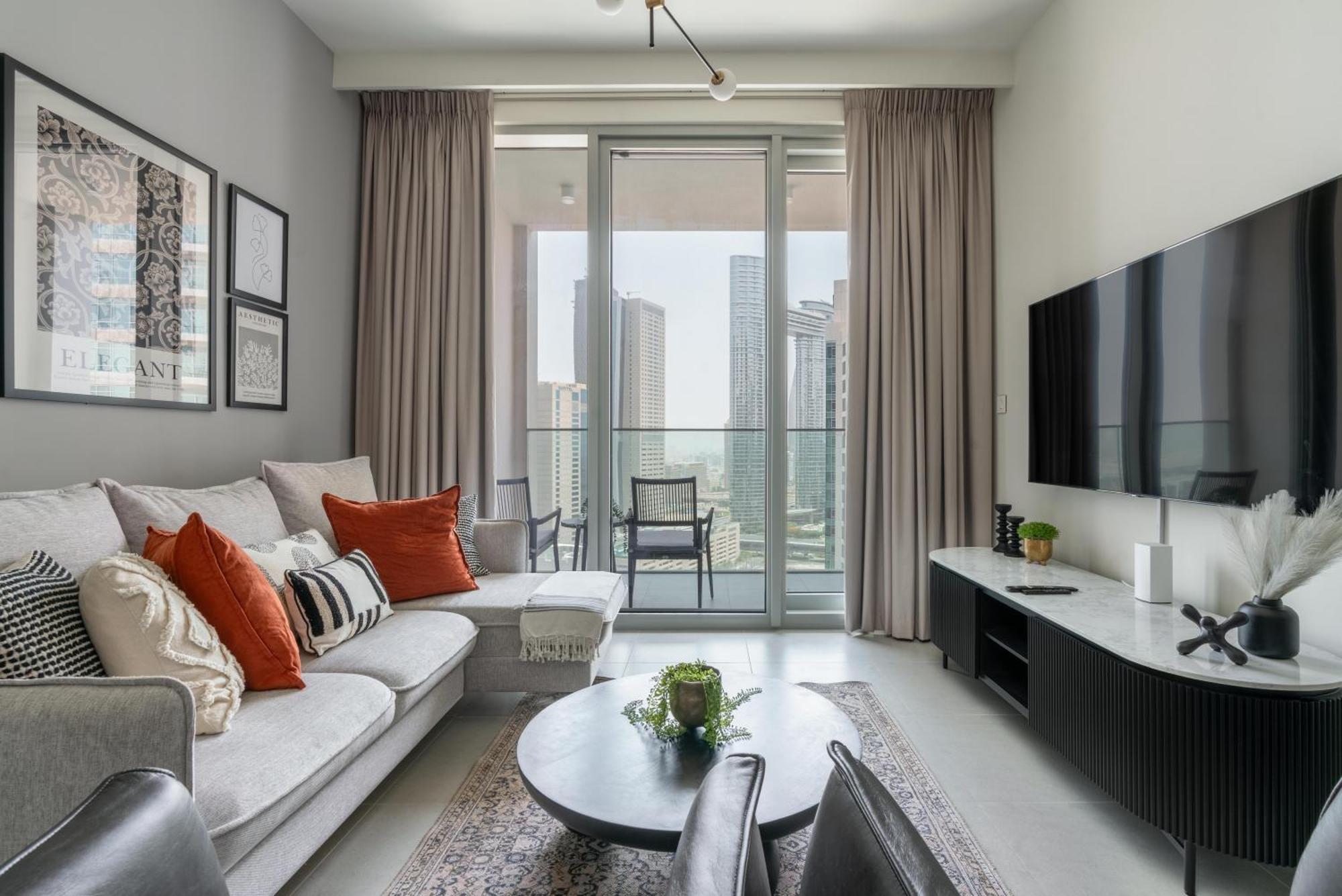 Luxury At Summerprices Downtown Dxb Apartment Dubai